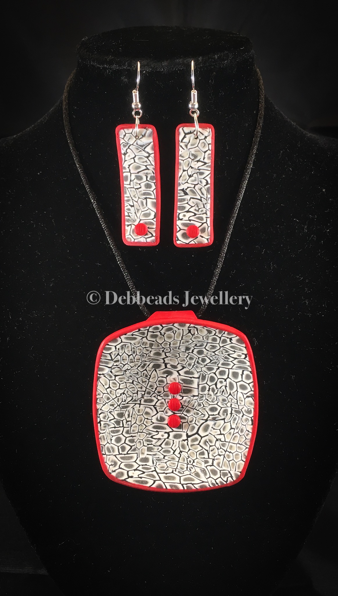 Lace Cane Monochrome Red Dotted pendant & earring set