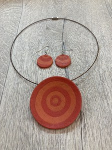 Concentric circles necklace set